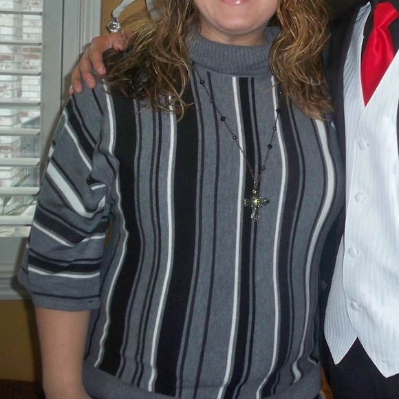 NY&Co XL Slouchy Turtleneck Dolman Sleeve Sweater - Picture 9 of 9